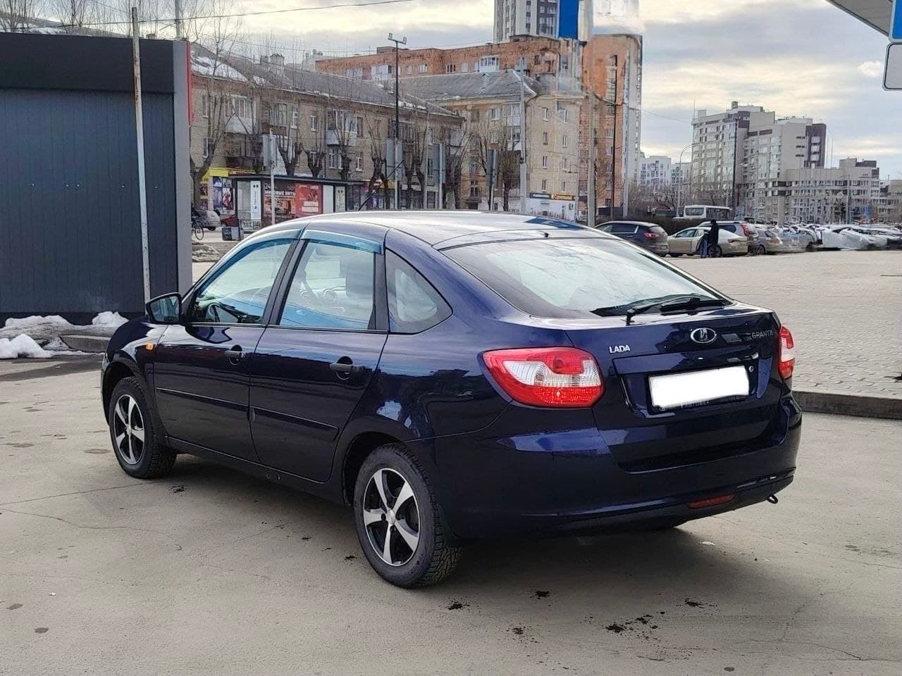 Lada Granta I