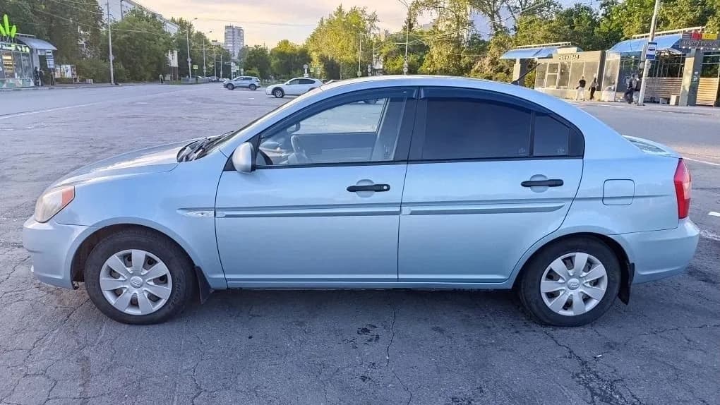 Hyundai Verna 1.4 GL AT 2008 view 2
